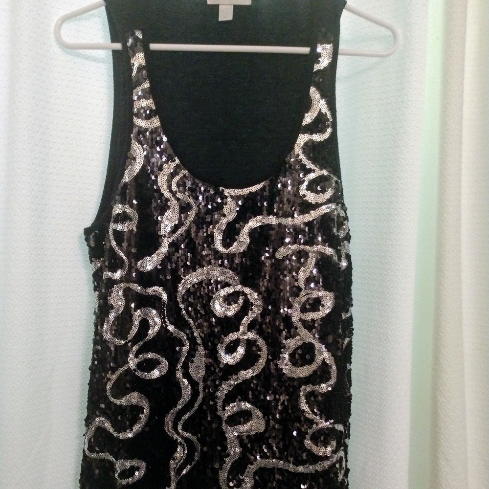 Dressbarn embellished tank